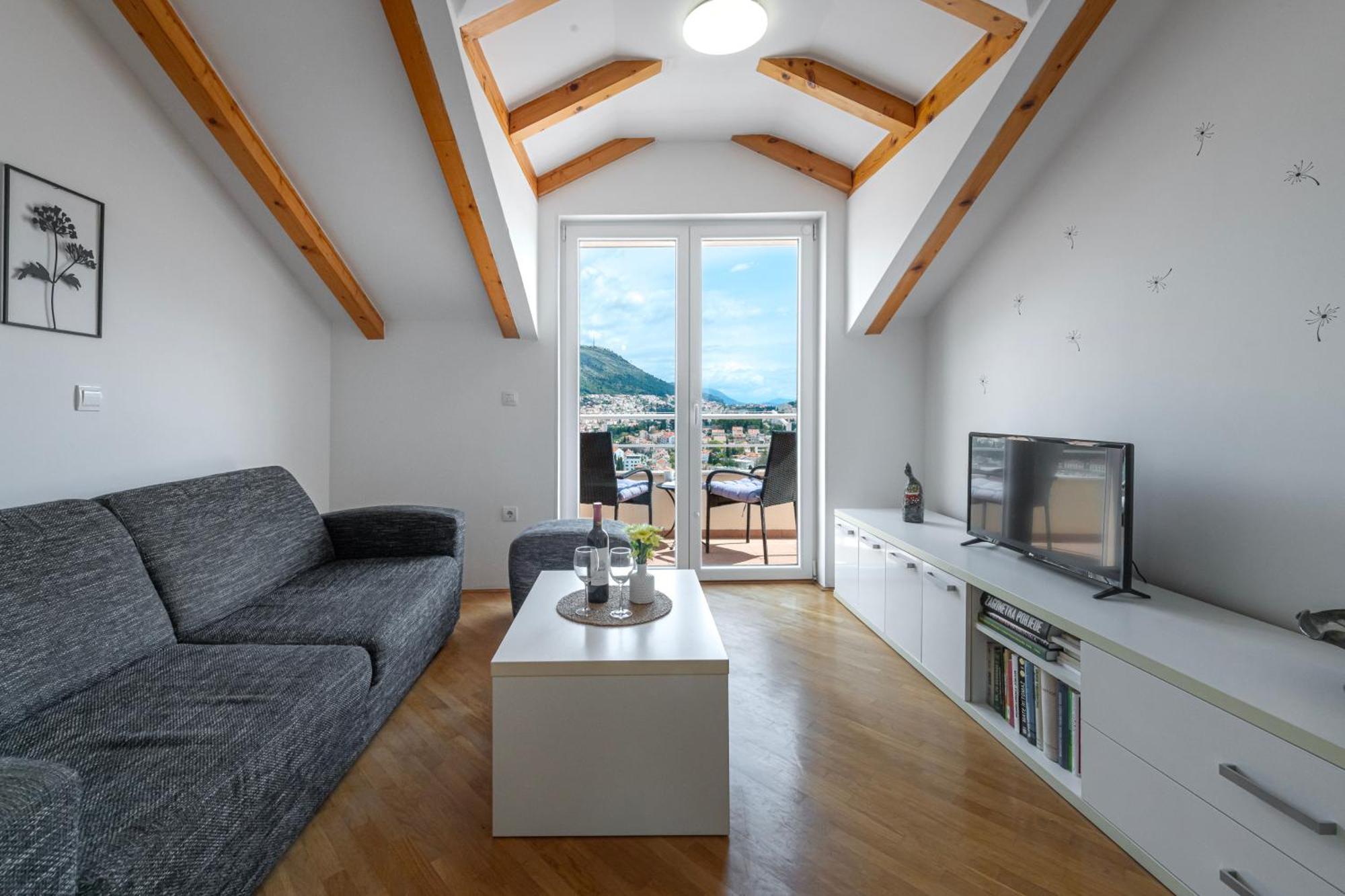 Mirna Apartament